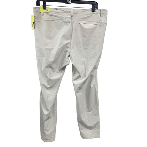 New All In Motion Mens 40 / 32 Water Repellant Reflective Khaki Athletic Pants - Picture 3 of 5